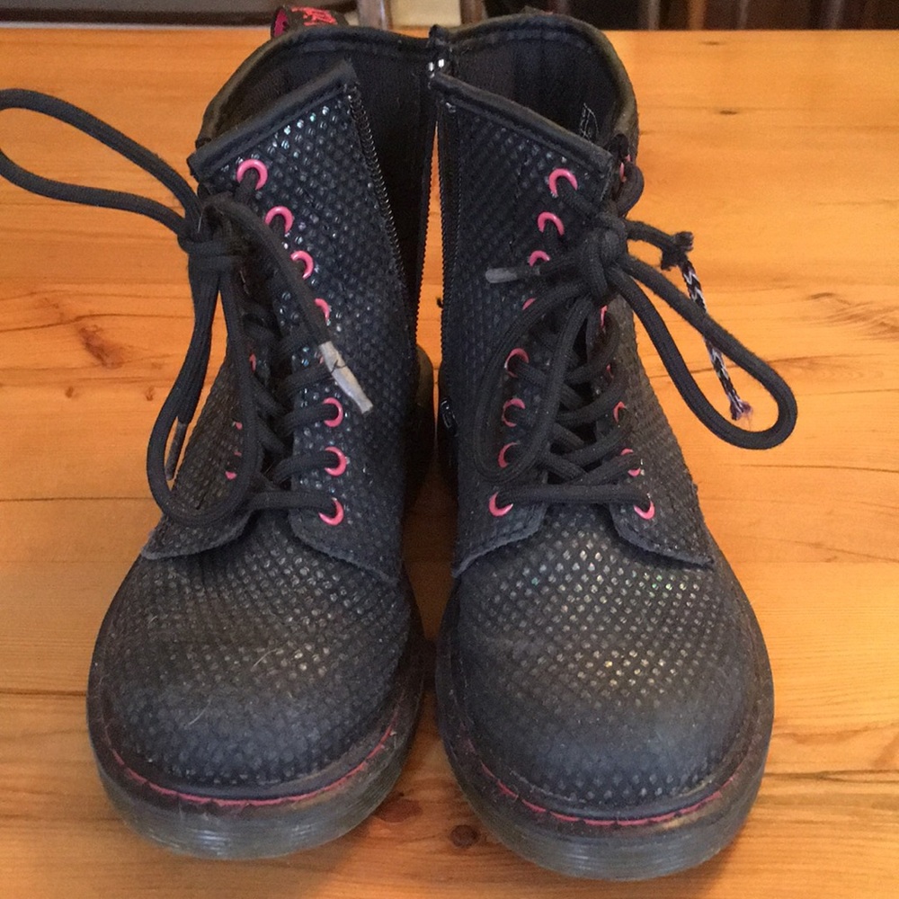 Girls Delaney Dr. Marten boots